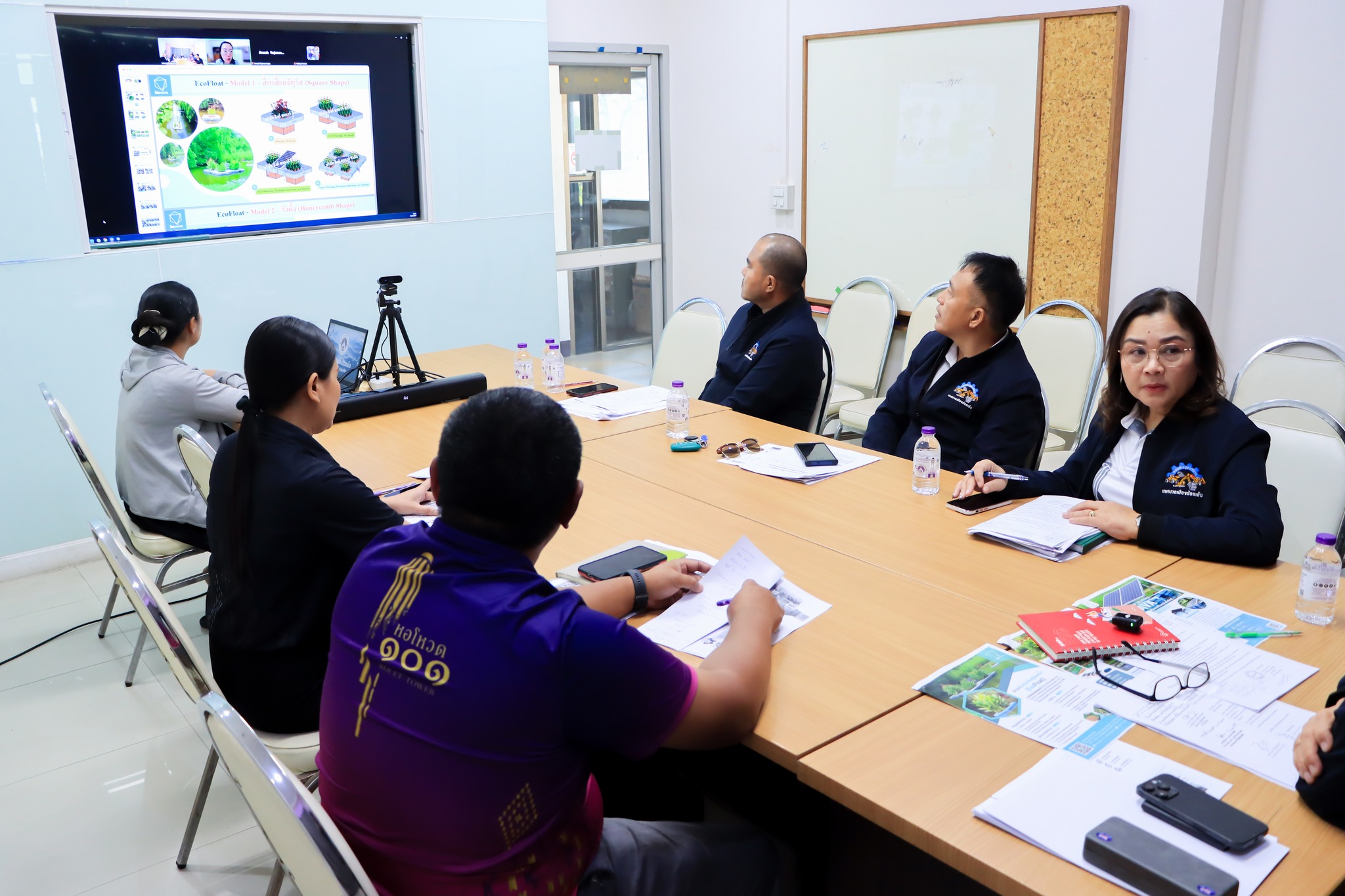 การนำเสนอนวัตกรรมบำบัดน้ำเสียด้วยนวัตกรรมสมัยใหม่ แนวทางการติดตั้ง การทดลองใช้ และการปรึกษาหารือโครงการนำร่องเทศบาลเมืองร้อยเอ็ด